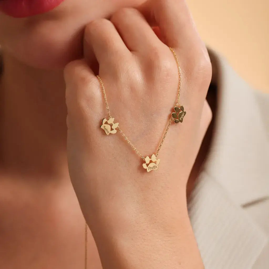 Colier cu lăbuțe personalizat cu nume - lăbuțe separate