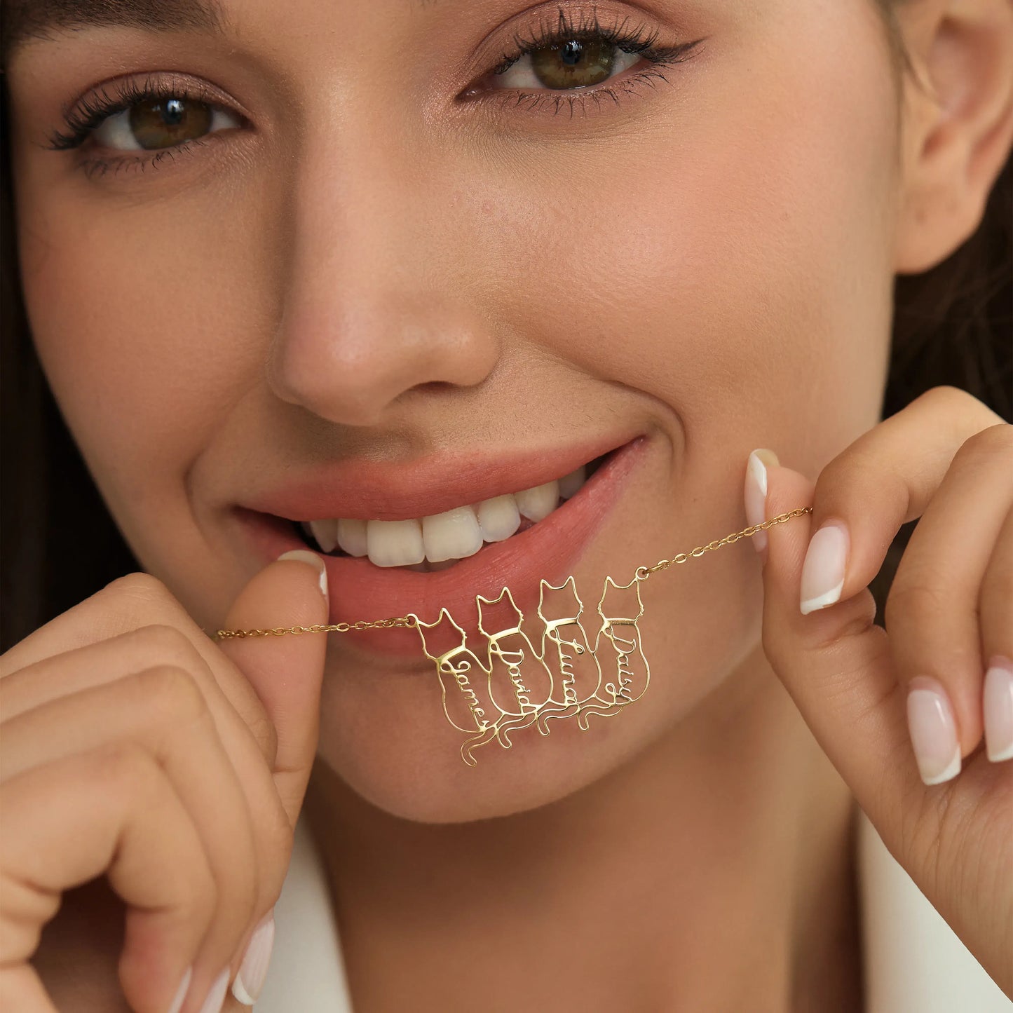 Colier personalizat cu nume de pisică