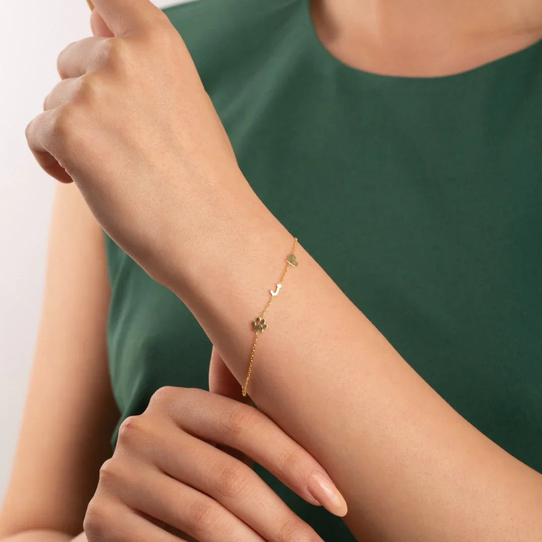 Brățară personalizată cu inițială laterală